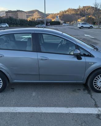 Fiat Grande Punto 1.4 Benzina 77CV 5 porte NEOPATE