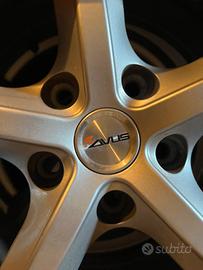 Cerchi in lega r16 con gomme da neve