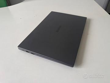 Laptop HUAWEY matebook 14 ryzen 7 3700U