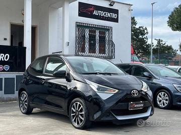 TOYOTA Aygo Connect 1.0 VVT-i 72 CV 5 porte x-pl
