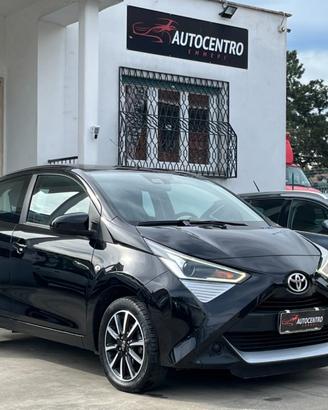 TOYOTA Aygo Connect 1.0 VVT-i 72 CV 5 porte x-pl