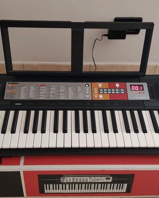 Yamaha PSR-F50