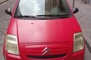 Citroen C2 rossa