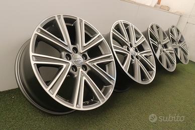 Cerchi in lega Audi A1 17 ORIGINALI 82A601025E