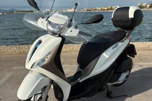 Piaggio Medley 125 in Garanzia  con soli 350 Km