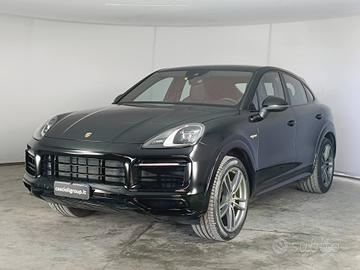 PORSCHE Cayenne Coupe 2019 - Cayenne Coupe U14483