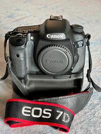 CANON 7D