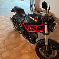 Ducati Monster 695
