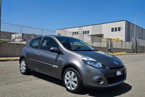 Renault Clio 1.2 75 cv