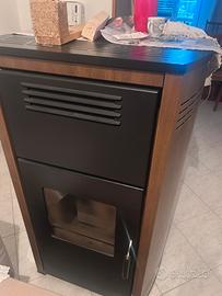 Stufa a pellet ungaro