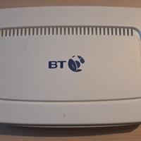 🌐 BT Voyager 2220 ADSL Router — 4 porte Ethernet