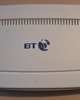 🌐 BT Voyager 2220 ADSL Router — 4 porte Ethernet