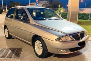 Lancia y Elefantino Blu