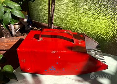 Vecchio attrezzo per raccogliere i mirtilli