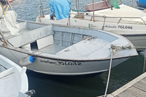 Barca con licenza di pesca