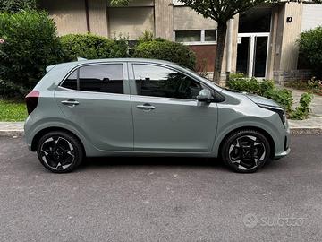 New Picanto (G6) SEDAN /5DR 5P, verde avventura