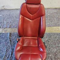 Sedili Alfa Romeo GT in pelle rossa 