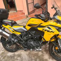 Benelli 502x modello agosto 2023 GIALLA