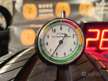 SPED.GRATIS- GOMME 215 60 17 MICHELIN 75/80%