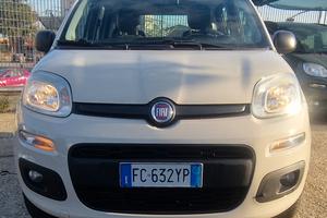 Fiat Panda 0.9 TwinAir Turbo Natural Power Lounge