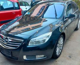 OPEL Insignia - 2011