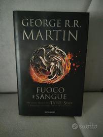 Libro Fuoco e Sangue - George R.R. Martin