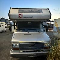 CAMPER FIAT 2.5 mansardato