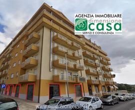 Rif.LC76|Locale commerciale San Cataldo