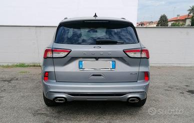  auto Ford Kuga 