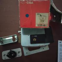 serratura x porte  o cancelli 