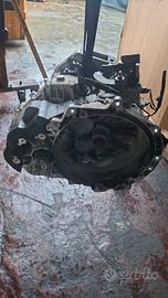 CAMBIO RANGE ROVER 2.0 diesel (usato) (manuale)