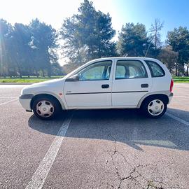 Opel Corsa 1.4 benzina - 60 CV - anno 1998
