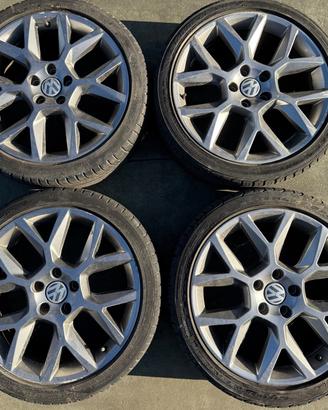 Cerchi in lega raggio 18 per VW Golf 6 GTI