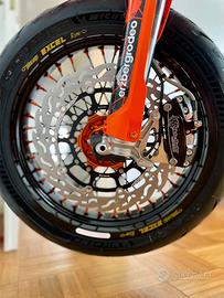 Impianto frenante supermoto