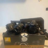 Nikon D3100 con obiettivo 18-55 VR