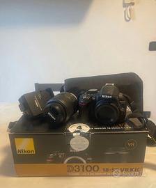 Nikon D3100 con obiettivo 18-55 VR