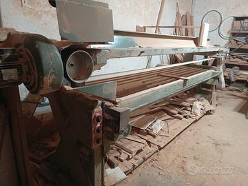 Levigatrice a nastro lunga trifase