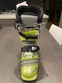Scarpone sci alpinismo