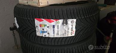 pneumatici 4 stagioni 