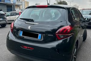 Peugeot 208 1.6 75 Allure