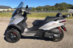 Piaggio mp3 400 2022