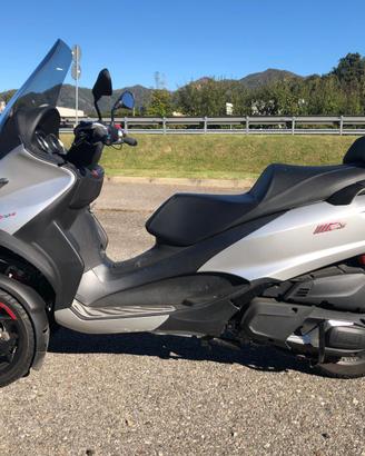 Piaggio mp3 400 2022
