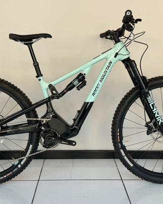 NUOVA Rocky Mountain Instinct Powerplay SL EBIKE