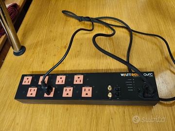 wattbox wb-400-ipce-8 presa intelligente 