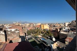 Indipendente 160 mq su due piani con due terrazzi