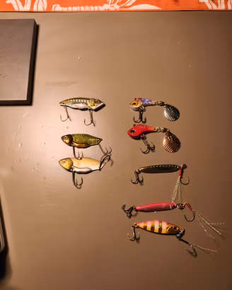 Lotto hardbait pesca spinning persico reale