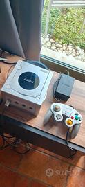 Nintendo GameCube Grigio 64GB + Controller e cavi