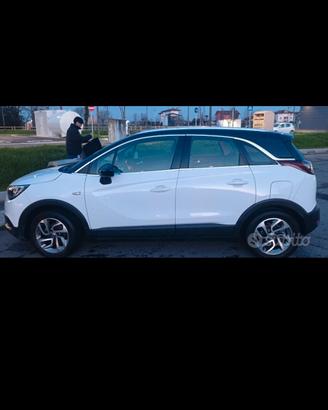 Opel crosland x innovation 1 2 