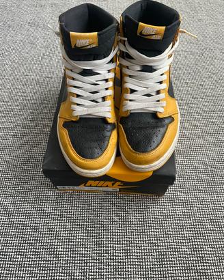 Nike Air Jordan 1 Retro High Pollen