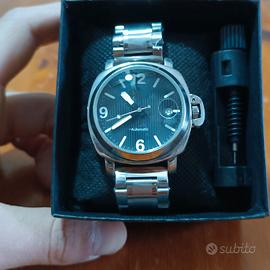 Orologio automatico con logo